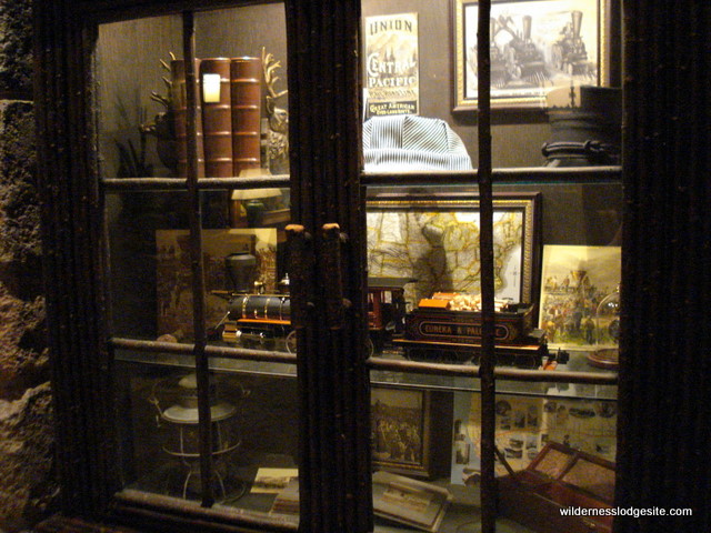 Carolwood Pacific Room